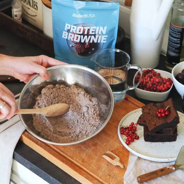 BioTechUSA Protein Brownie Basispulver Proteinbackmischung 600 g